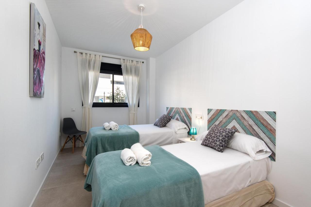 Alamar The Best Luxury Apartment On The Beach Торемолинос Екстериор снимка
