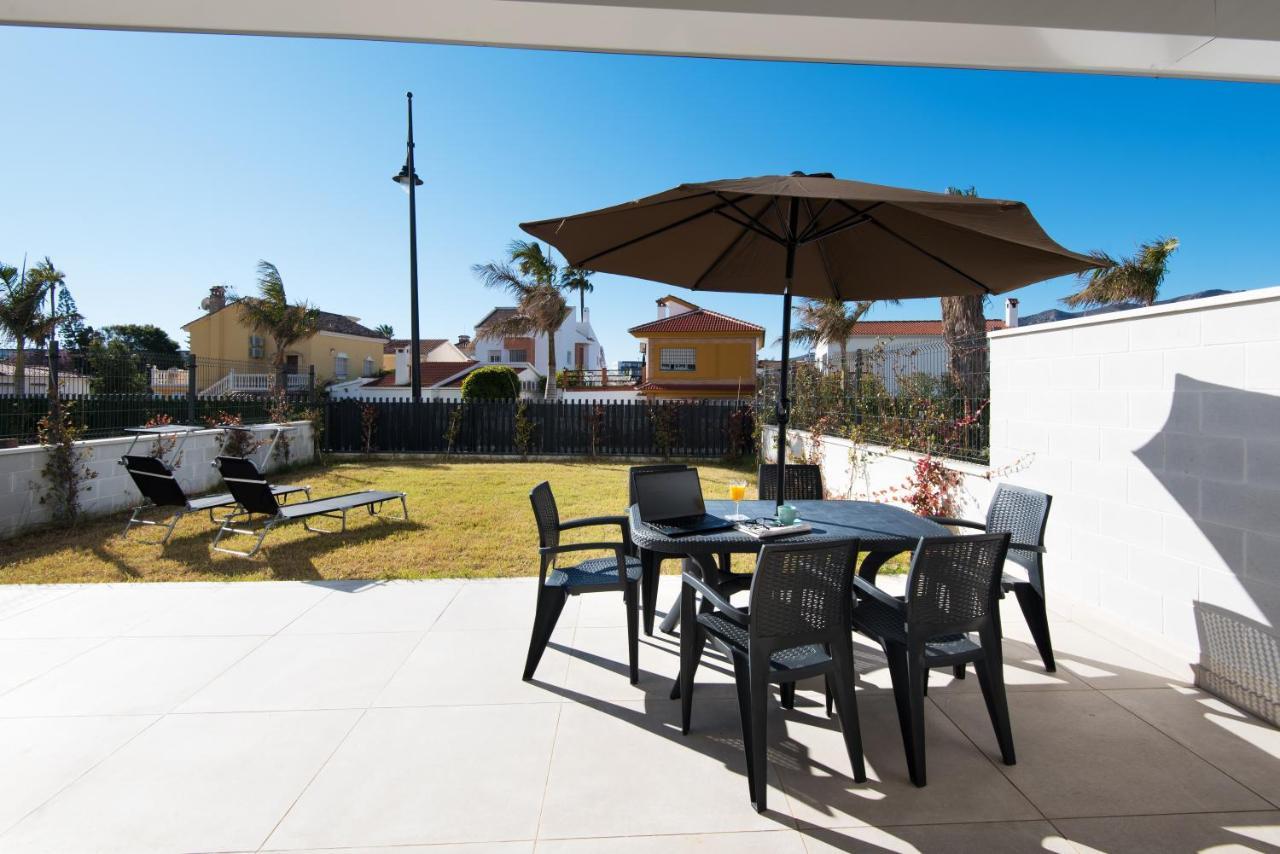 Alamar The Best Luxury Apartment On The Beach Торемолинос Екстериор снимка